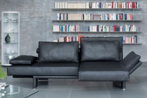 48_scene_sofa_2_recamiere_milieu_verwandelbare2011_Franz_Fertig.jpg